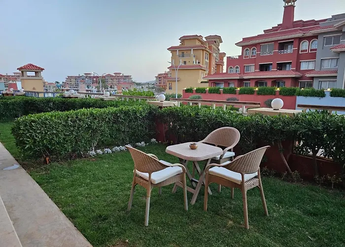 Apartahotel Porto *